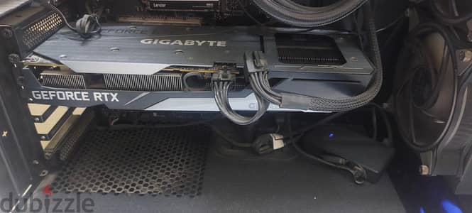 GIGABYTE RTX 3060ti windforce triple fan oc