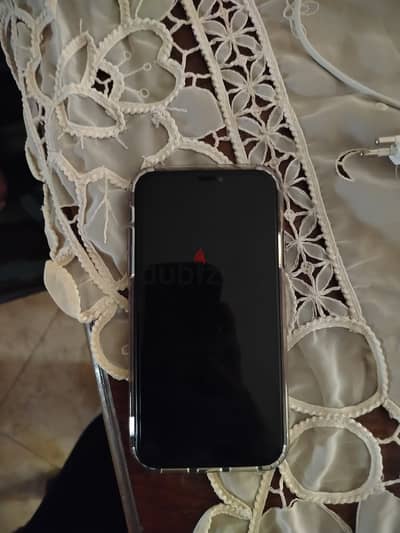 Apple - iPhone XR