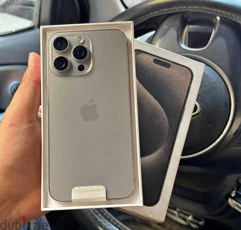 Apple - iPhone 15 Pro Max 1