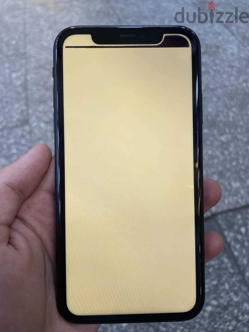 Apple - iPhone XR 1