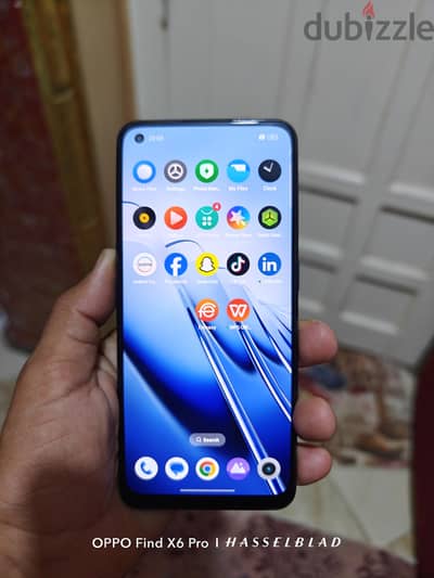 ريلمى 9