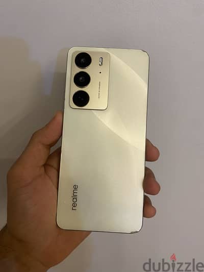 ريلمى سى 75  مساحه 256 جيجا معاه علبه  زيرو ضريبه