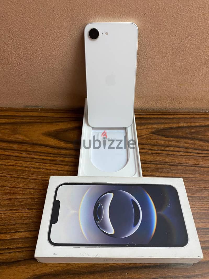 iphone 16e.         ايفون ١٦ اي 1