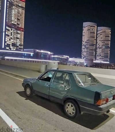 فيات ريجيتا 1990