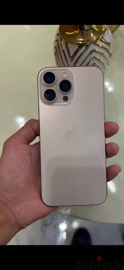 آبل - آيفون 16 برو ماكس