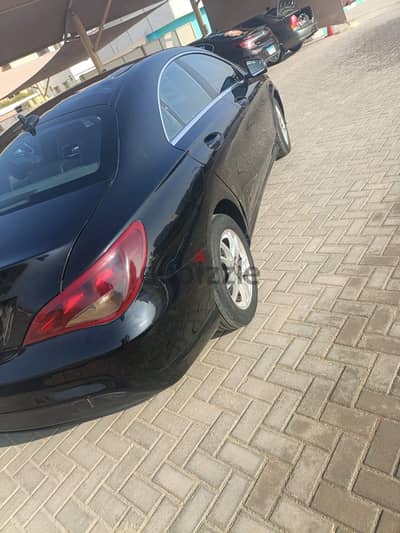 Mercedes-Benz CLA 180 2015
