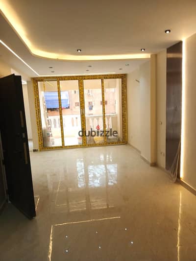 Apartment for sale, 165 sq m, with garage, located on Ahmed Gabr Street and Mansheyet El Tahrir, near Hati Ahmed Nada, El Naam, Ain Shams.
