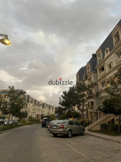 شقة بأقل سعر وموقع مميز للبيع في ماونتن فيو هايد بارك التجمع الخامس Mountain View Hyde Park New Cairo