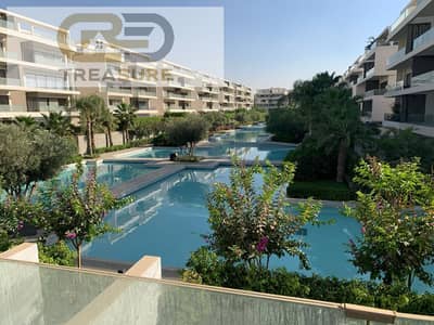 شقه متشطبه بالتكييفات للبيع في ليك فيو ريزيدنس - القاهره الجديده -  Lake View Residence - new cairo