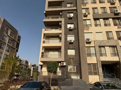 شقة  للبيع لقطه في جنة زايد 1 – الشيخ زايد  استلام فوري  خالصة الأقساط  موقع مميز جدًا