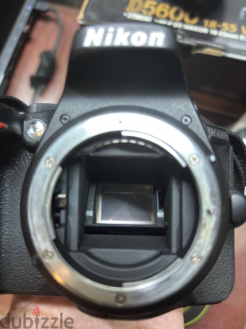 Nikon D5600 2