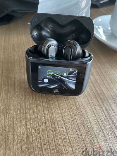 JBL tour pro 3