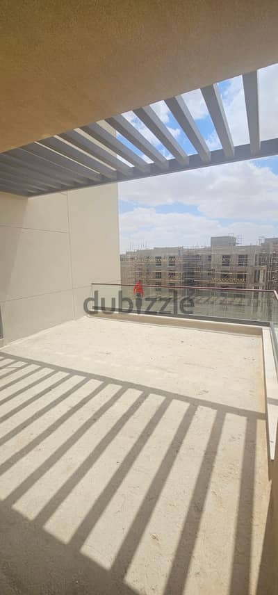 delivered apt with a unique terrace in district 5