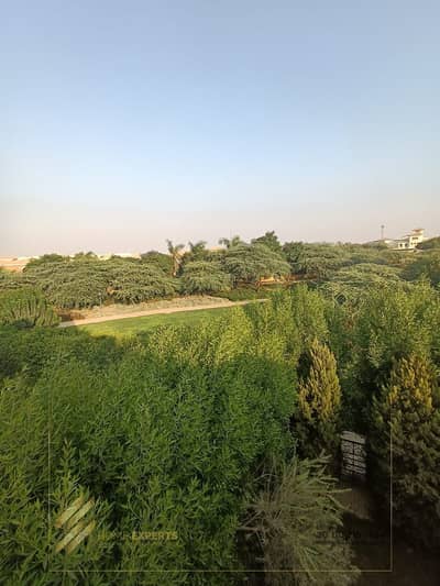 twin house للايجار كمبوند ميفيدا  مطبخ و تكييفات    Ultra super lux