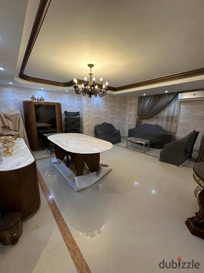 Opportunity for lovers of large spaces, apartment 227m in Al-Rehab, first floor, wide garden view, clear northern site, fantastic location