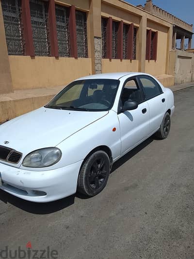 دايو لانوس 2000