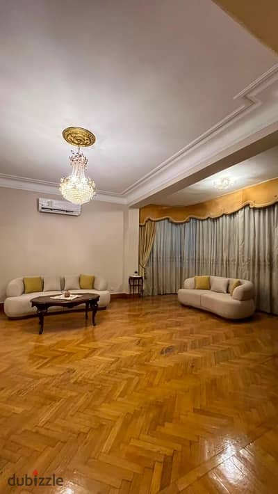 شقة مفروشة بالكامل للإيجار طويل الأجل في جنوب الزمالك – للأجانب
