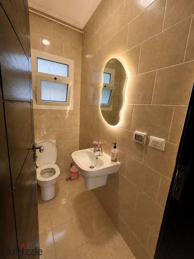 Fully Furnished Apartment for Rent in The Address Sheikh Zayed