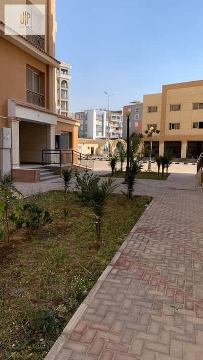 شقة لقطة للبيع فى التجمع الخامس كمبوند هايتس بجوار امورادا وتاون رزيدنس والتسعين الجنوبى امام الهايدبارك ومڤيدا شقة لقطة للبيع فى التجمع الخامس كمبوند هايتس بجوار امورادا وتاون رزيدنس والتسعين الجنوبى امام الهايدبارك ومڤيدا