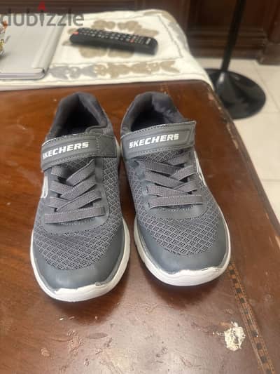 Original used Nike and Sketchers showes