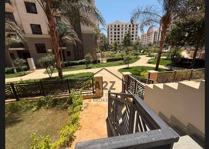 For rent furnished in Siliya compound, the new administrative capital, ground floor with a garden, new furnishings, overlooking a garden, ready to move in