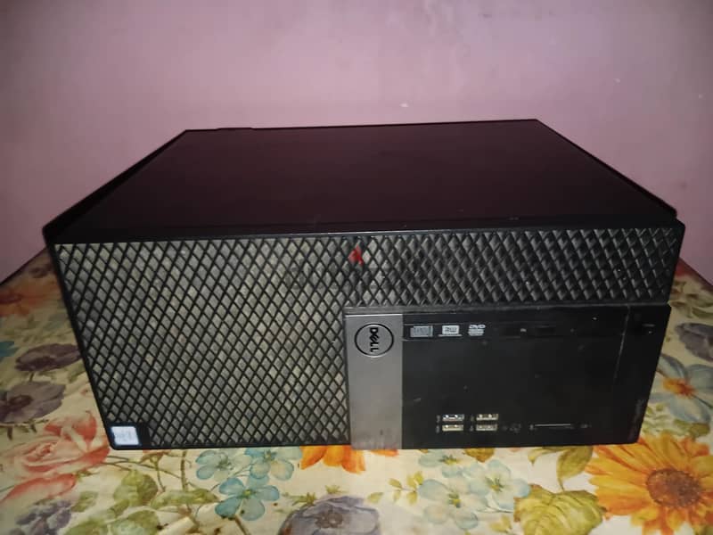 Used Optiplex 7040 - Good for Gaming 2