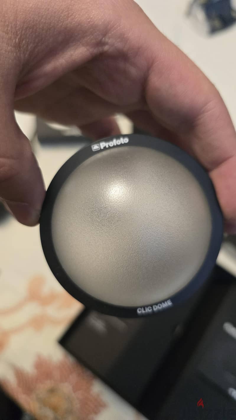 Profoto A1X Flash for canon + trigger + diffuser 12
