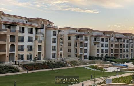 شقه جاهزه للمعاينه وسط اكبر الخدمات بالقرب من CFC كايرو فيستيفال بقلب التجمع كمبوند ستون STONE - NEW CAIRO