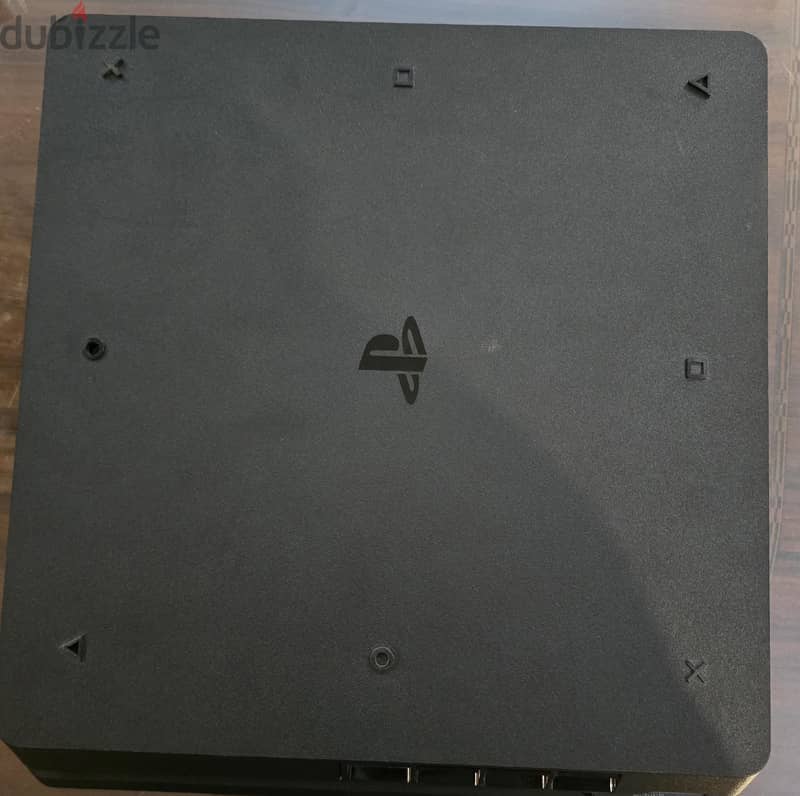 playstation 4 slim 3