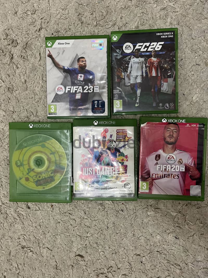 Xbox One S Bundle – 3 Controllers + 5 Games 3