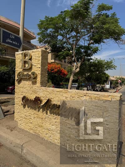 If you want to professionally and more attractively craft the advertisement for posting on real estate websites or Facebook, here is an improved version:  * Directly from the owner | Apartment deal for sale 290m