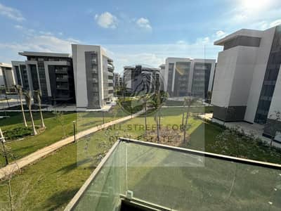apartment 178m for sale in madinaty B15 largest garden ready to move in B15