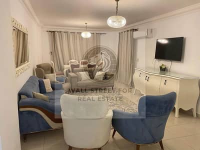 apartment 140m for furnished rent in madinaty 3 bedrooms steps from services area