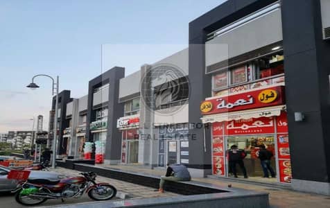 فرصة استثمارية للبيع محل في كرافت زون مدينتي متشطب ومتاجر في مدينتي