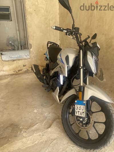 موتوسيكل Keway RK 200cc للبيع – بحالة ممتازة
