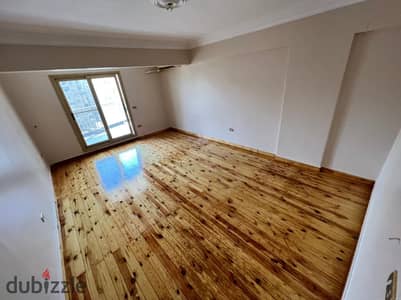 For rent residential with Fawzi Muath 240m ultra lux