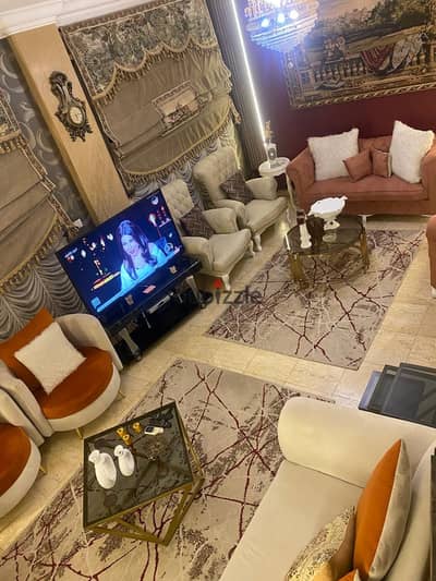 فيلا للايجار المفروش بالرحاب تشطيبات خاصه فرش فندقي بسعر مميز