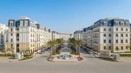 Sky loft 185M + 135M Roof 3 bedrooms prime location ready to move Mountain view i city
