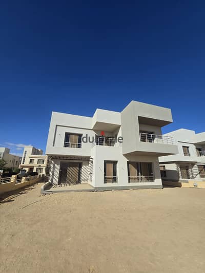 Stand Alone Villa for Sale | Grand Heights Compound | Sheikh Zayed. prime location corner