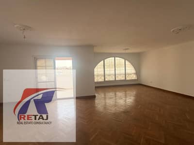 شقة للبيع بمدينة الواحة مدينة نصر 260م واجهة 2بلكونة كبيرة