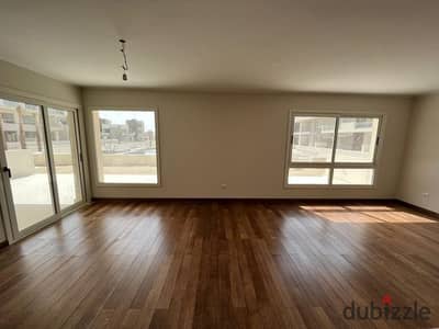 Immediate viewing and handover: Ground-floor apartment with a garden, 86 sqm, fully finished with air conditioners and a kitchen, at a special price.