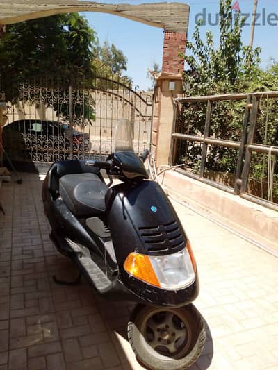 Piaggio Hexagon 125 cc