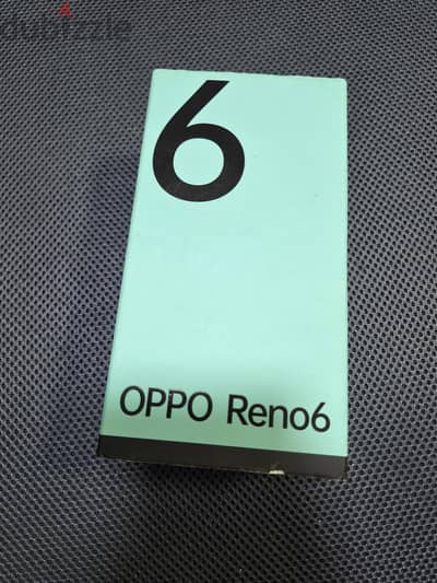 OPPO Reno6