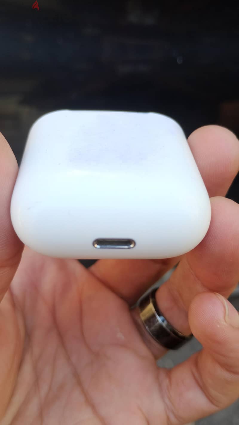 Apple Air Bud's Model A1602 1
