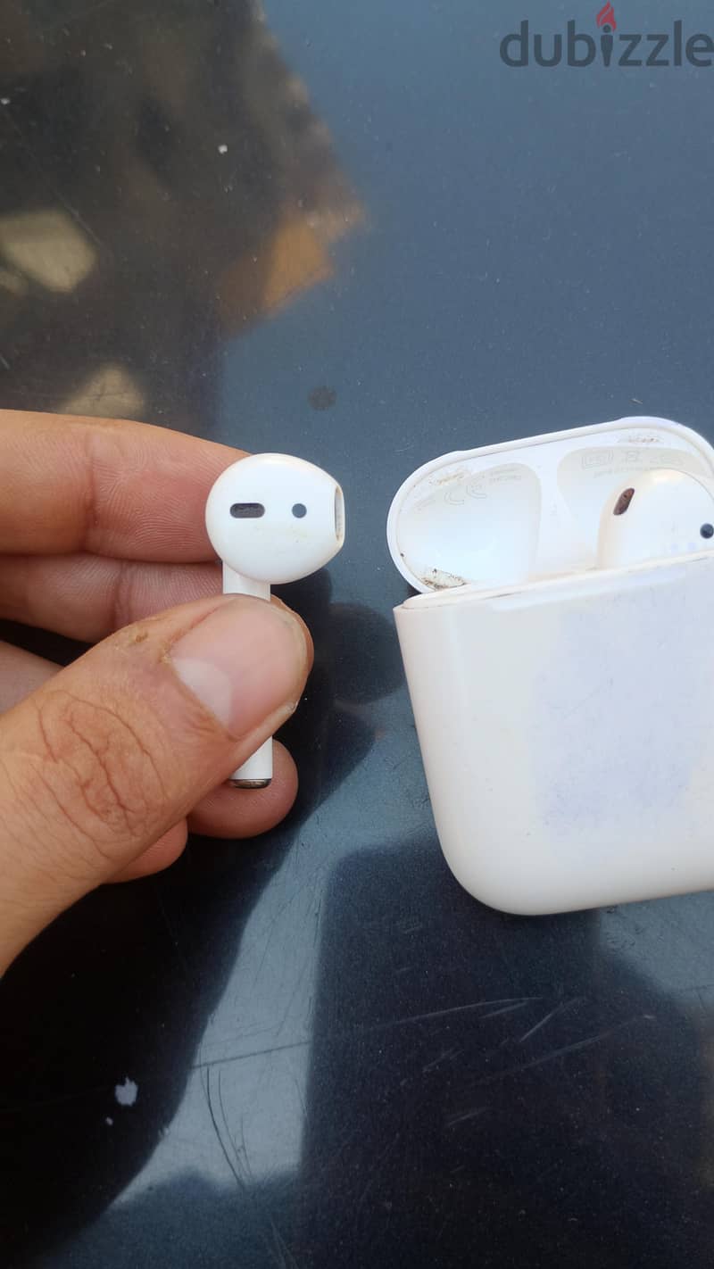 Apple Air Bud's Model A1602 3
