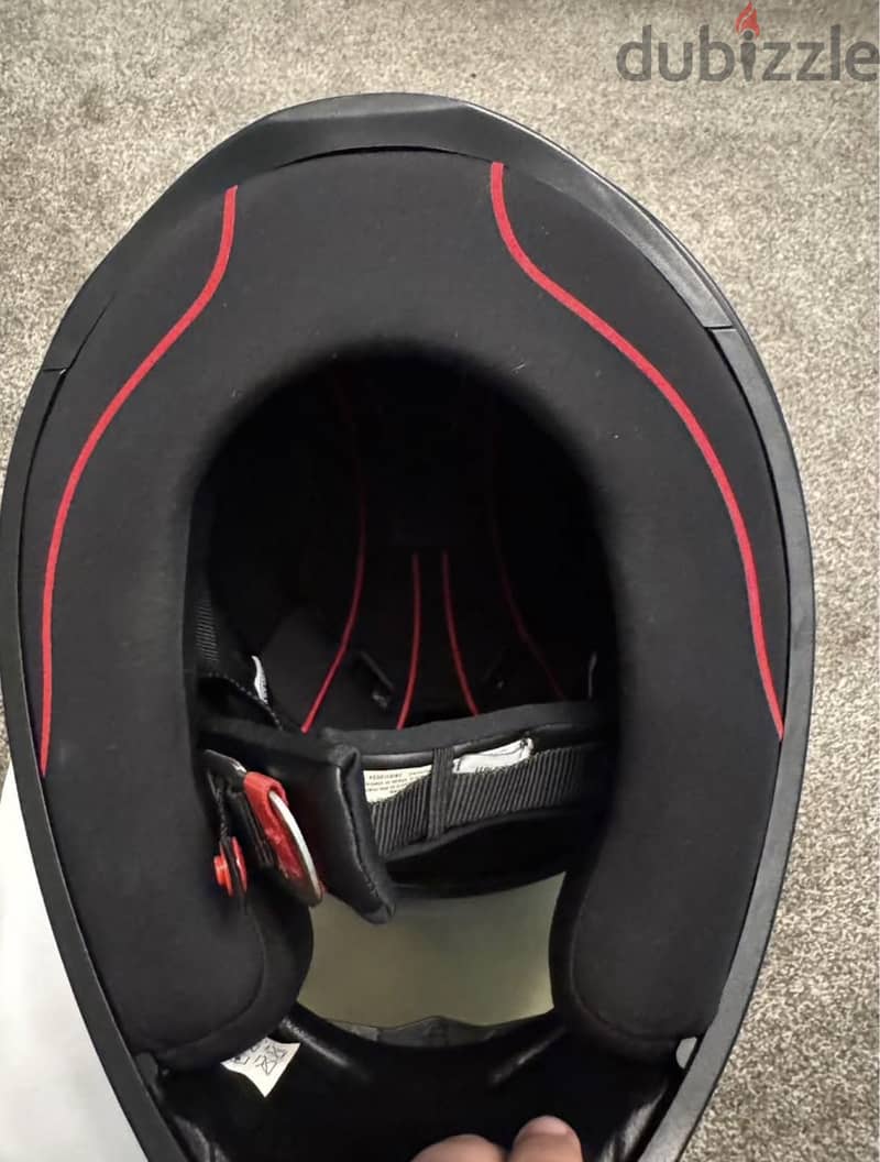 AGV K1s 4