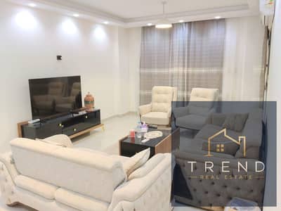 للإيجار | 119م بجاردن خاصة  | 3 غرف | 3 حمامات | أول سكن | فرش جديد بالكامل 