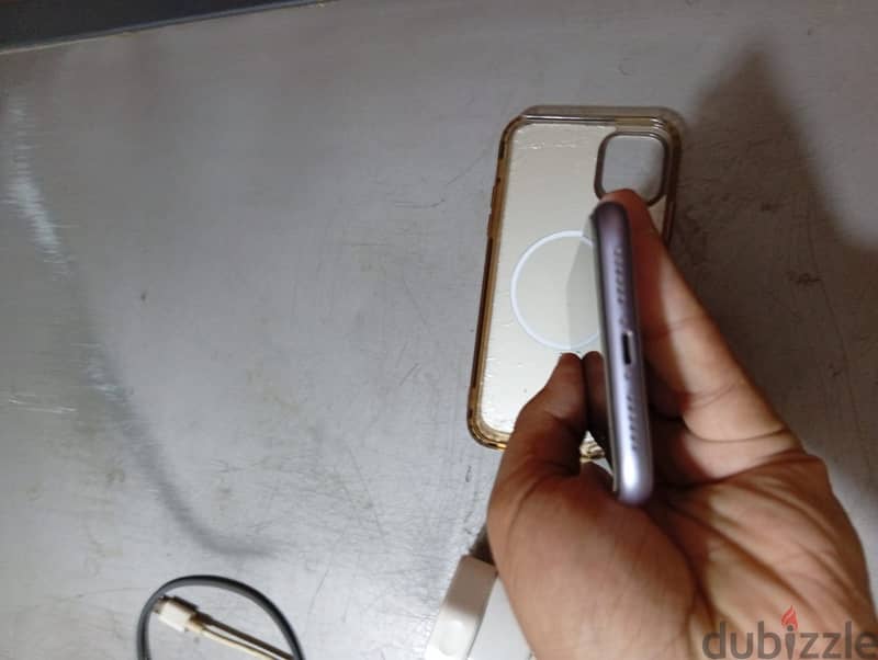 Apple - iPhone 11 4