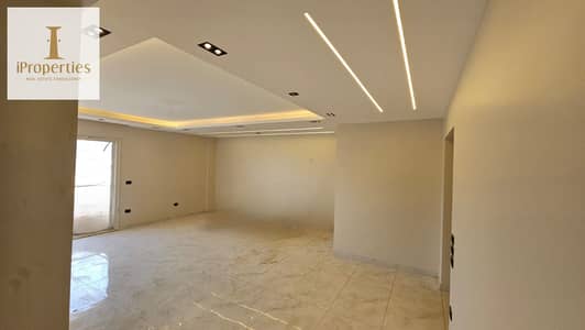 Fully finished Apartment  For Sale in Mountain view Hyde park