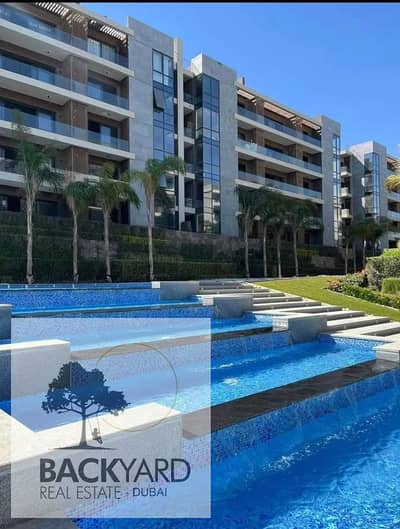 Premium apartment for sale, ready for immediate delivery, with a green-space view in La Vista Patio, Fifth Settlement, Golden Square.
